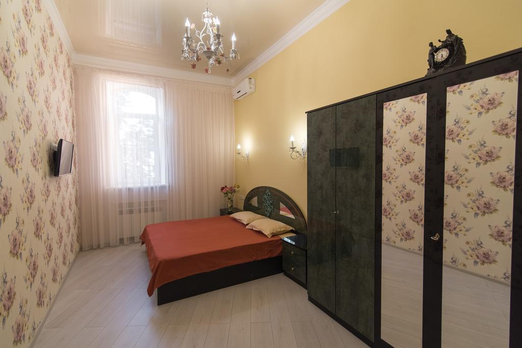 Vip Apartment Na Derebasovskoi Odessa Eksteriør billede